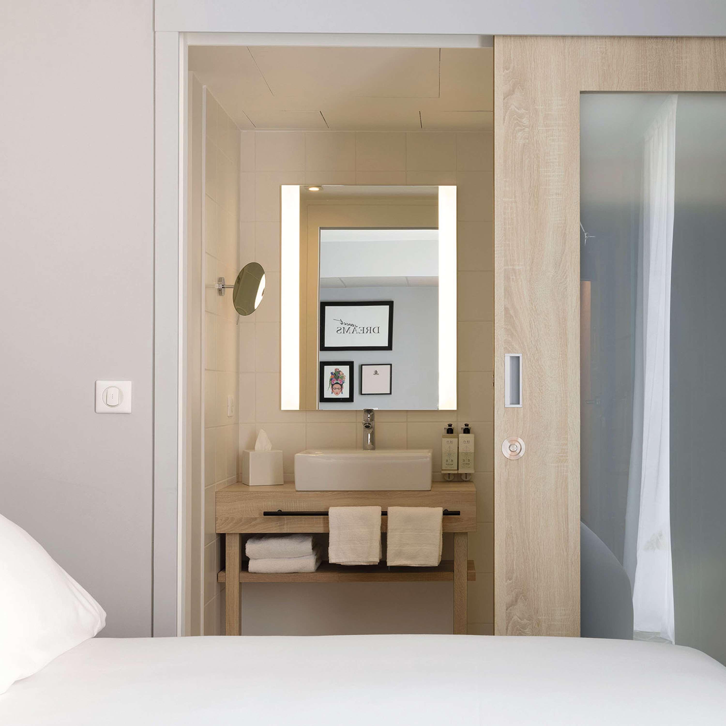 Hampton By Hilton Tours Centre, France Hotel Ngoại thất bức ảnh